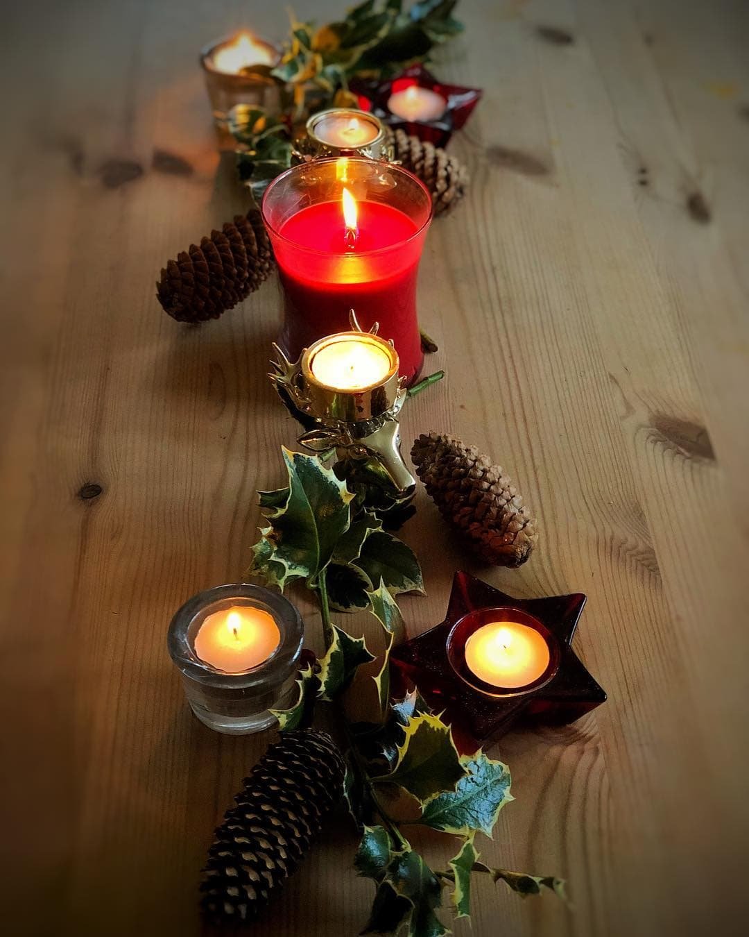 Candle Pinecone Centerpiece
