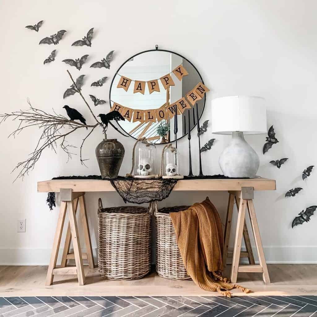 Chic Halloween Entrance Decor