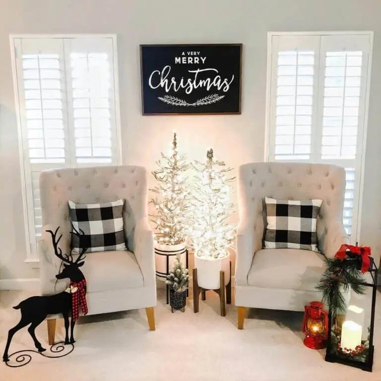 Christmas Farmhouse Lanterns