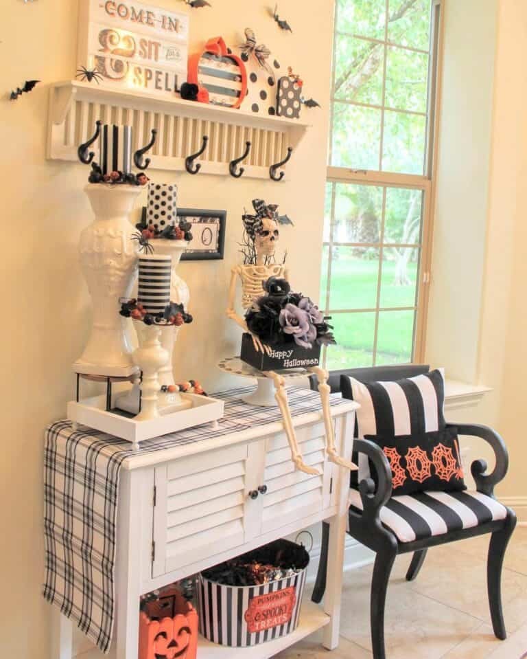 Colorful Patterned Halloween Décor