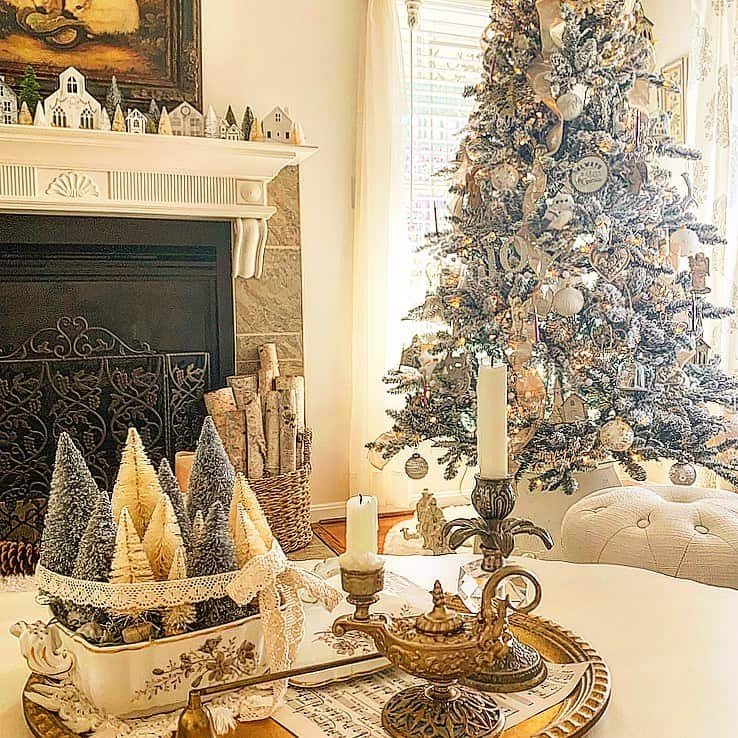 Cottage Christmas Mantel