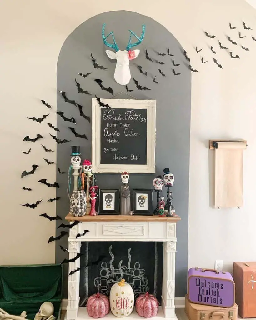 Curved Bat Wall Display