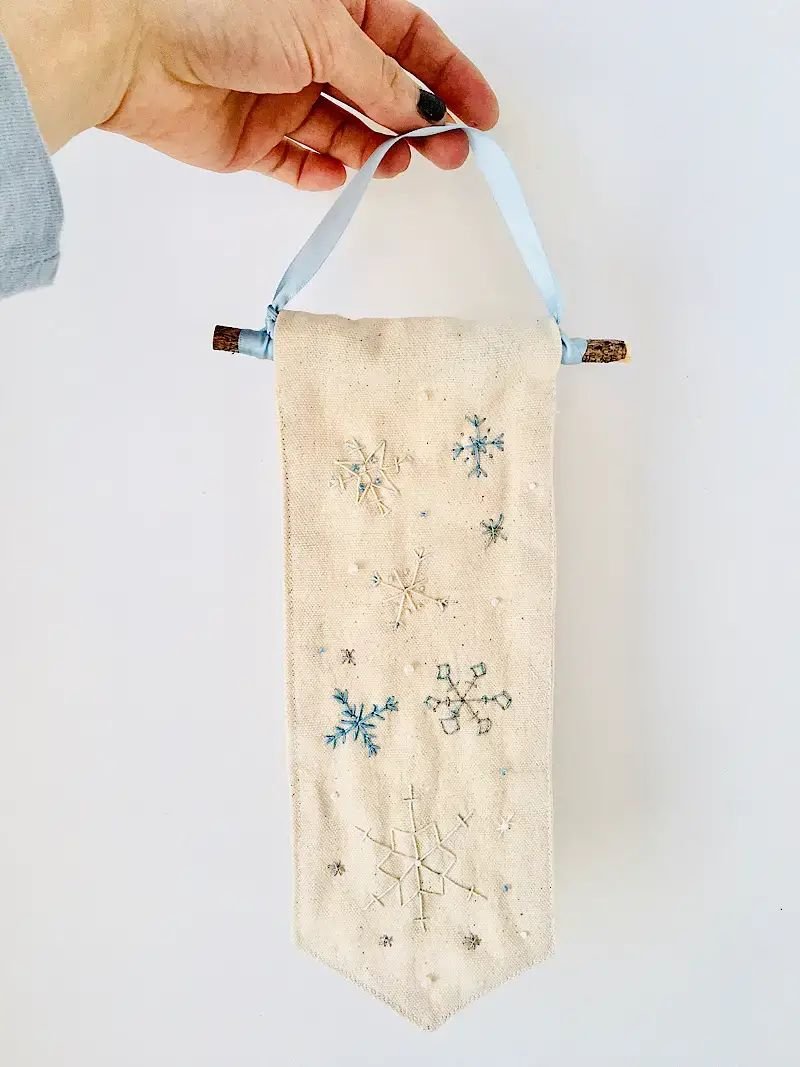 DIY Snowflake Hangers