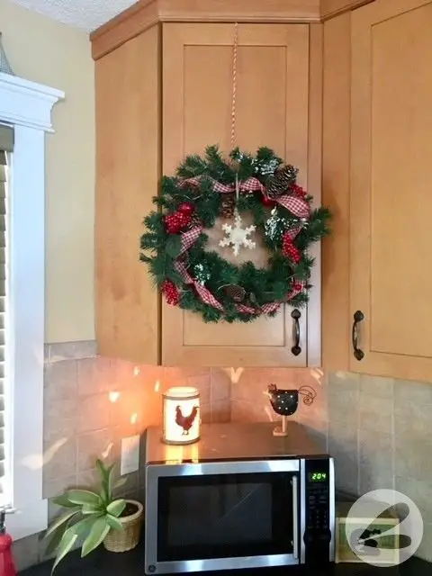 Dollar Store Wreath