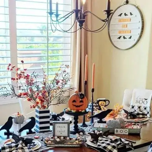 Fall and Halloween Decor