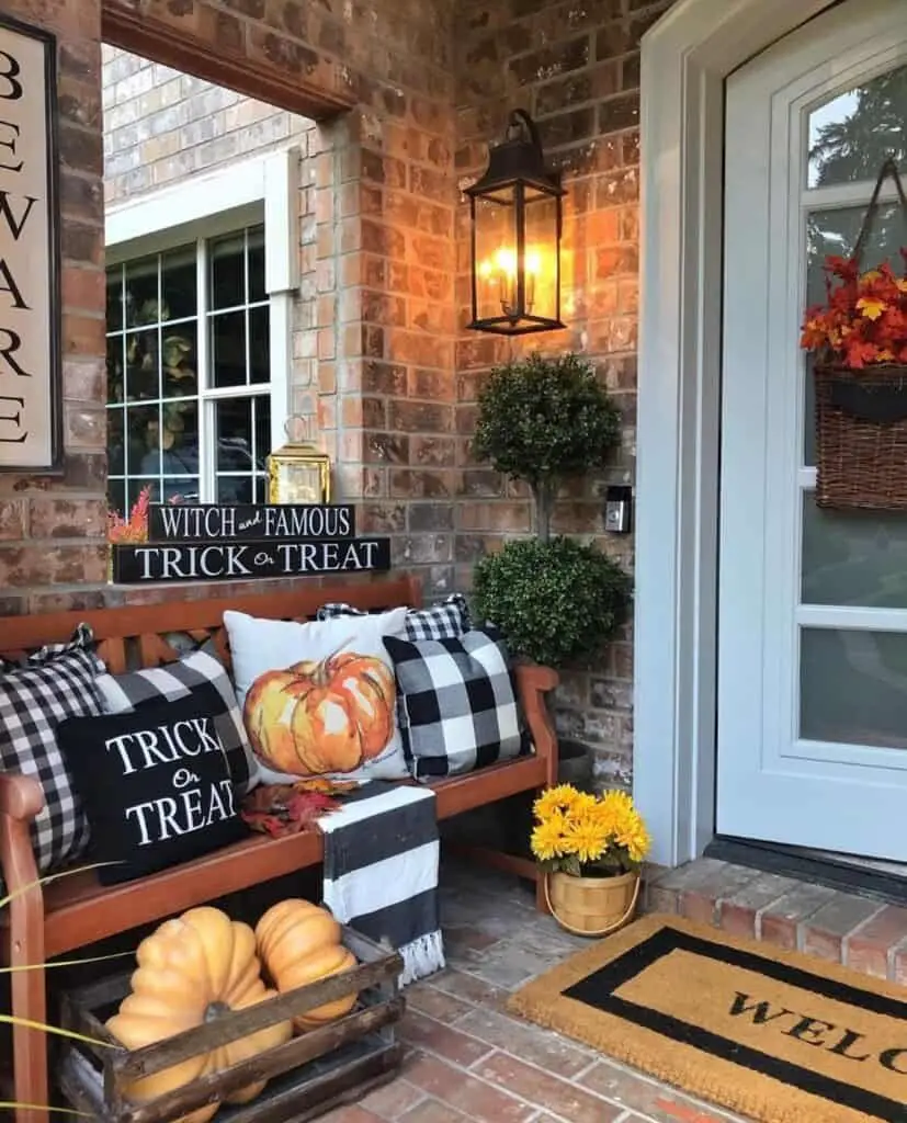 Fall Halloween Porch Decor
