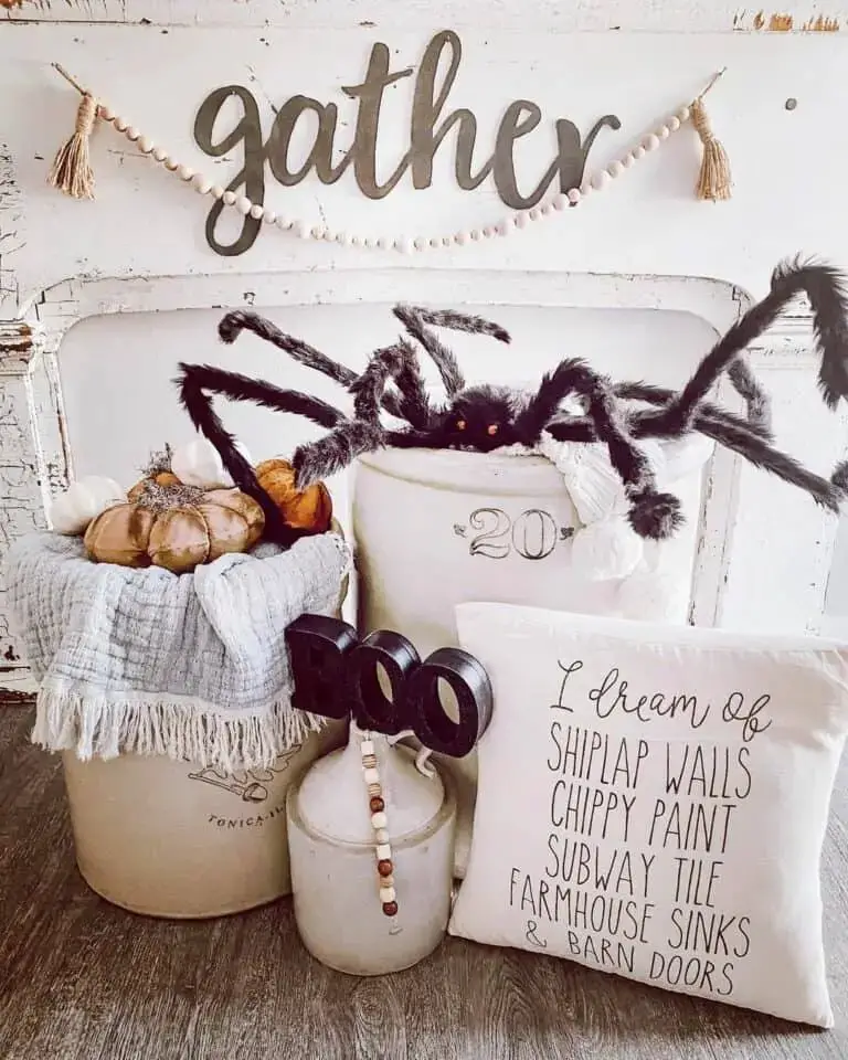 Farmhouse Halloween Decorations