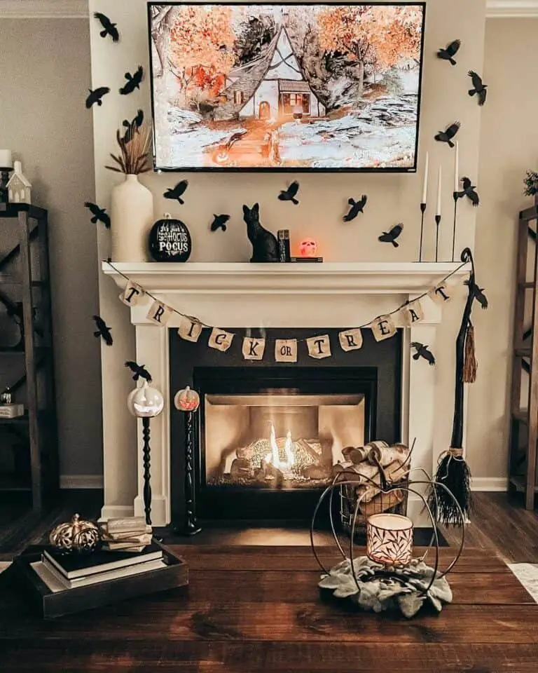 Farmhouse Halloween Living Room Decor