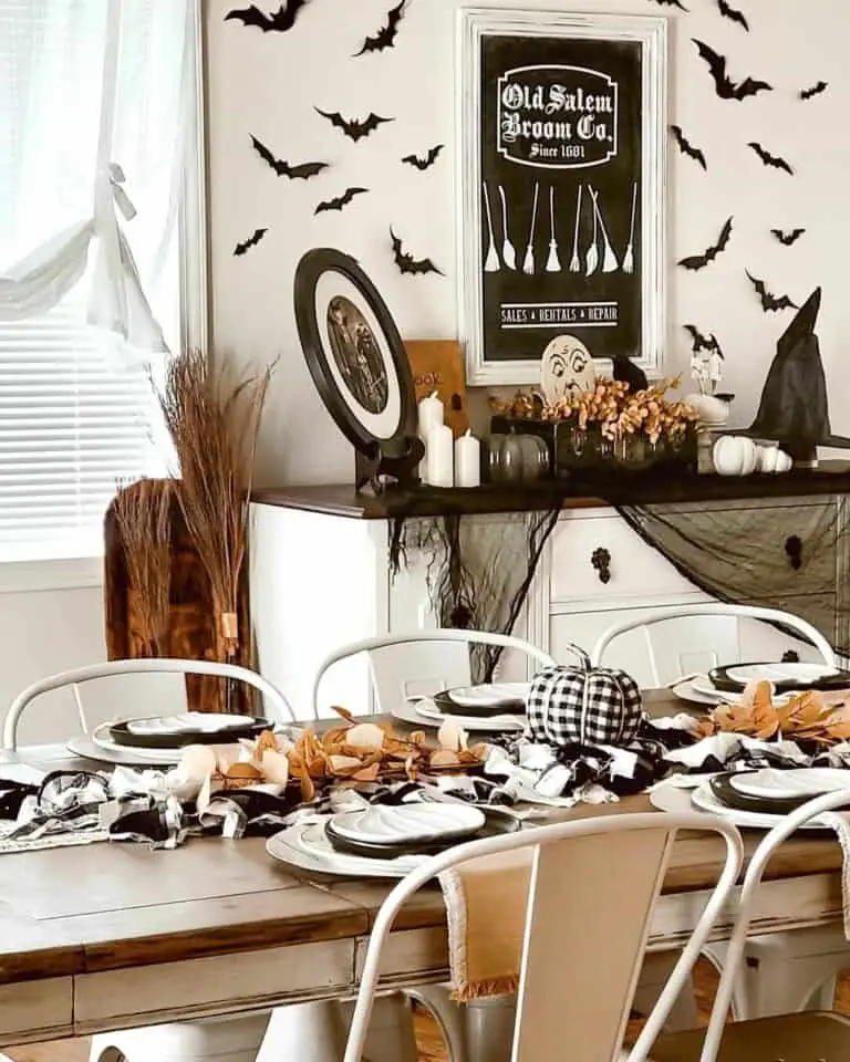 Farmhouse Halloween Table Decor