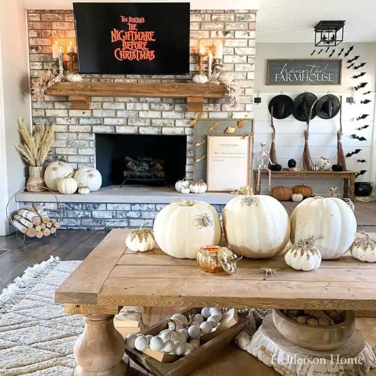 Farmhouse Living Room Decor