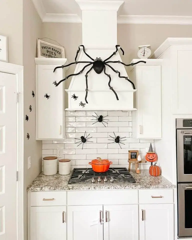 Giant Spider Kitchen Decoration