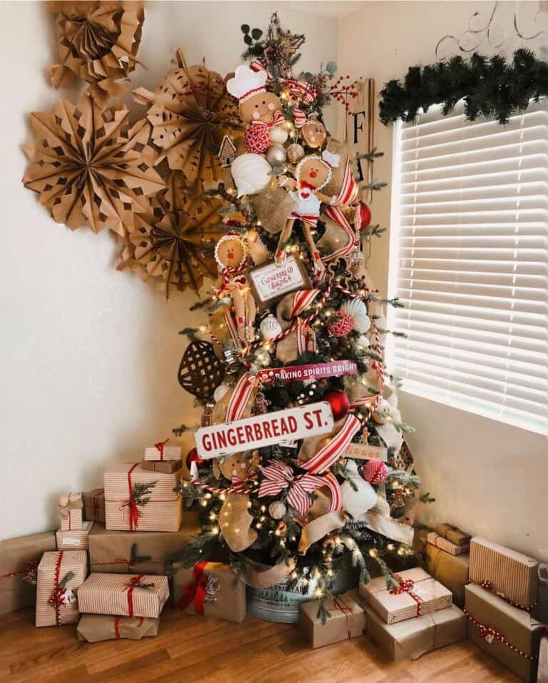 Gingerbread Christmas Tree