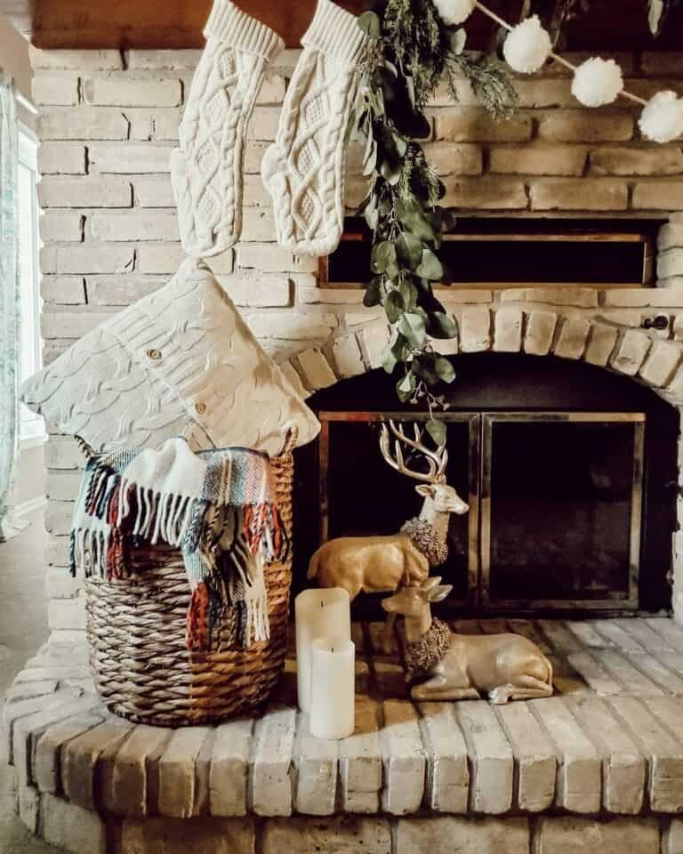 Gold Reindeer Mantel