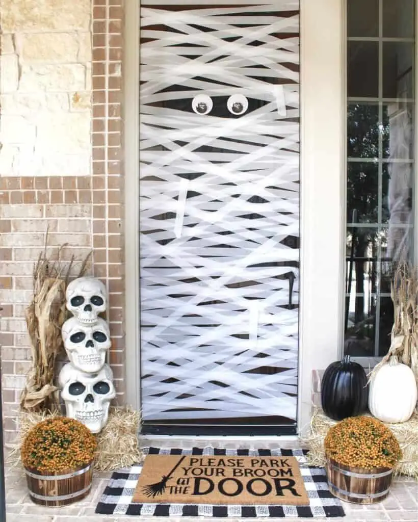 Googly Eyes and Skulls