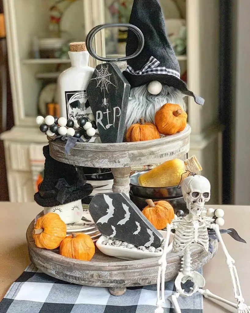 Graveyard-Themed Tray Display