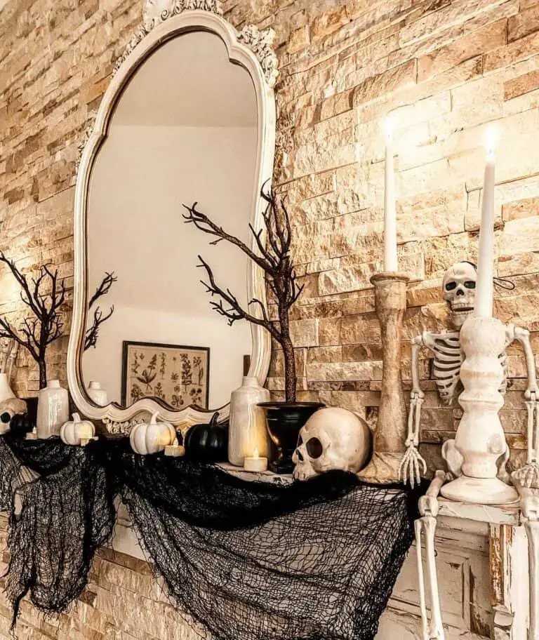 Gray Stone Wall Décor