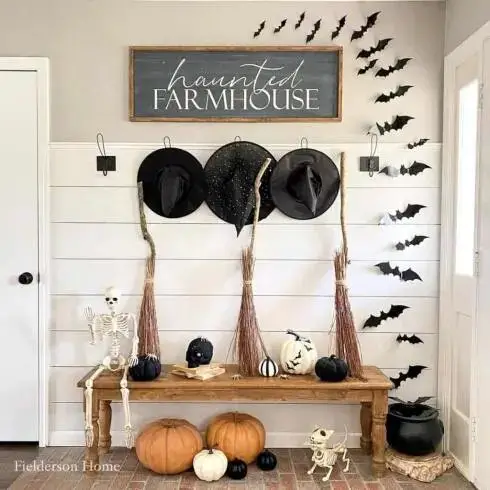 Halloween Farmhouse Décor