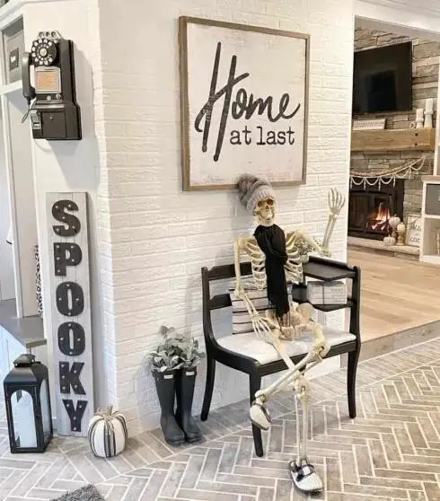 Halloween Marriage Decor