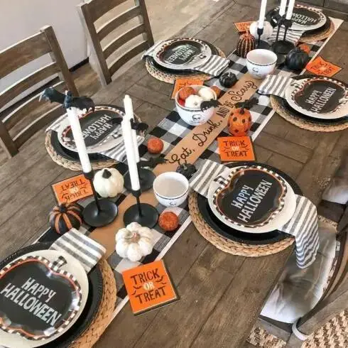 Halloween Table Décor Ideas
