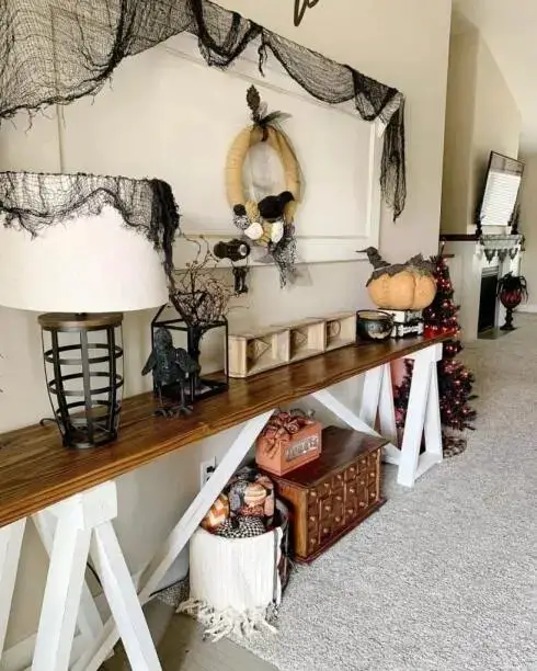 Halloween-Themed Entryway Decor