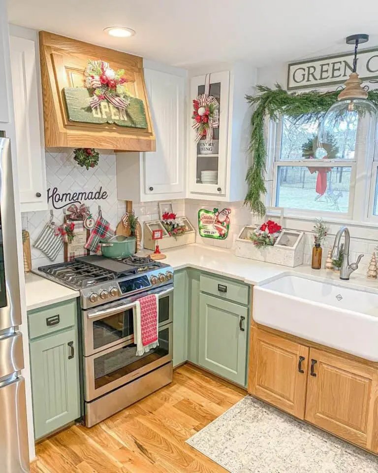 Kitchen Window Garland