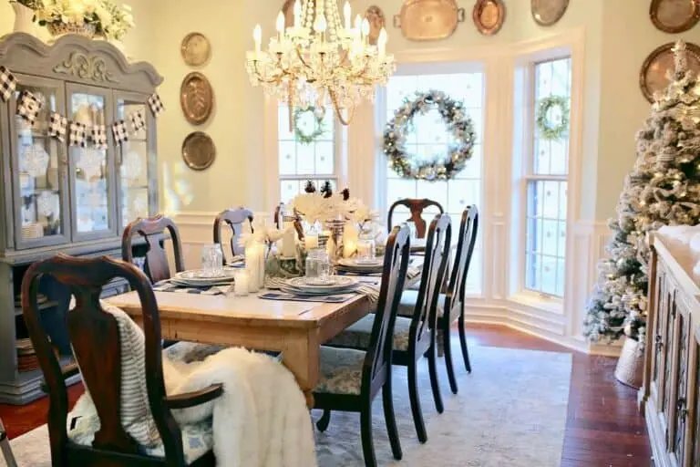 Multi-Size Window Wreaths