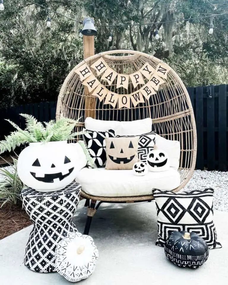 Outdoor Pumpkin Seating Area