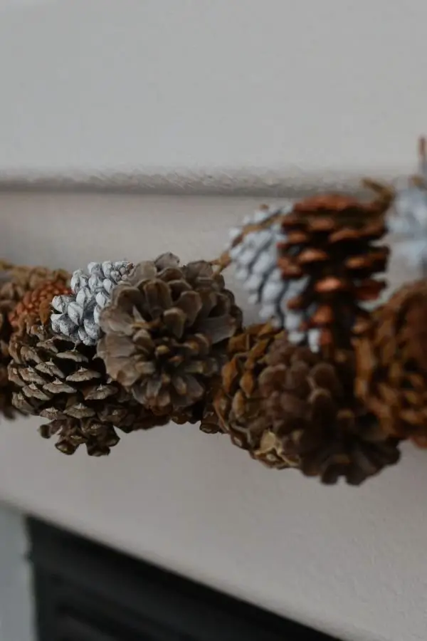 Pinecone Garland Tutorial