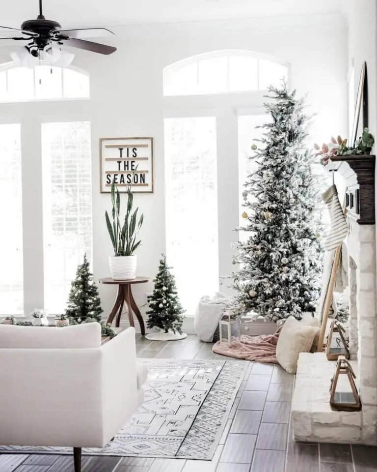 Pink Fur Tree Skirt