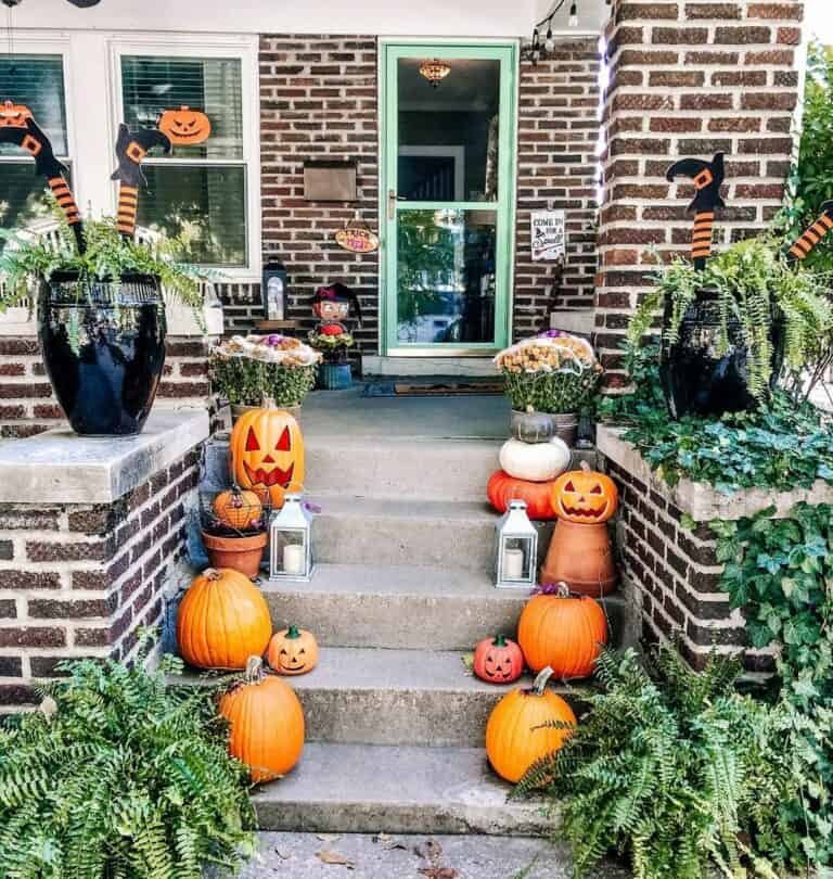 Pumpkin Porch Decor