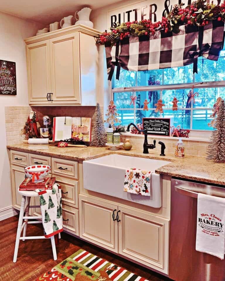 Retro Kitchen Windows