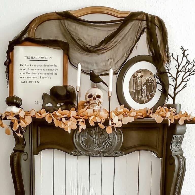 Skeleton and Raven Decor