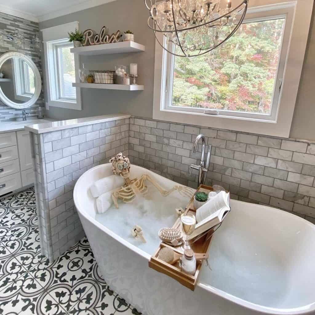 Skeleton Bath Decor