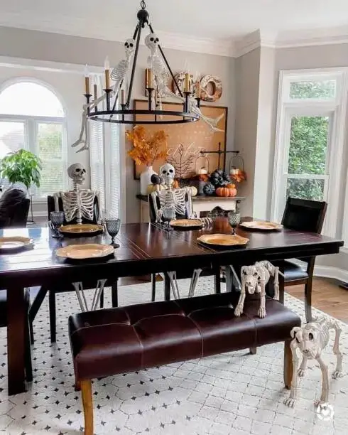 Skeleton Family Table Decor
