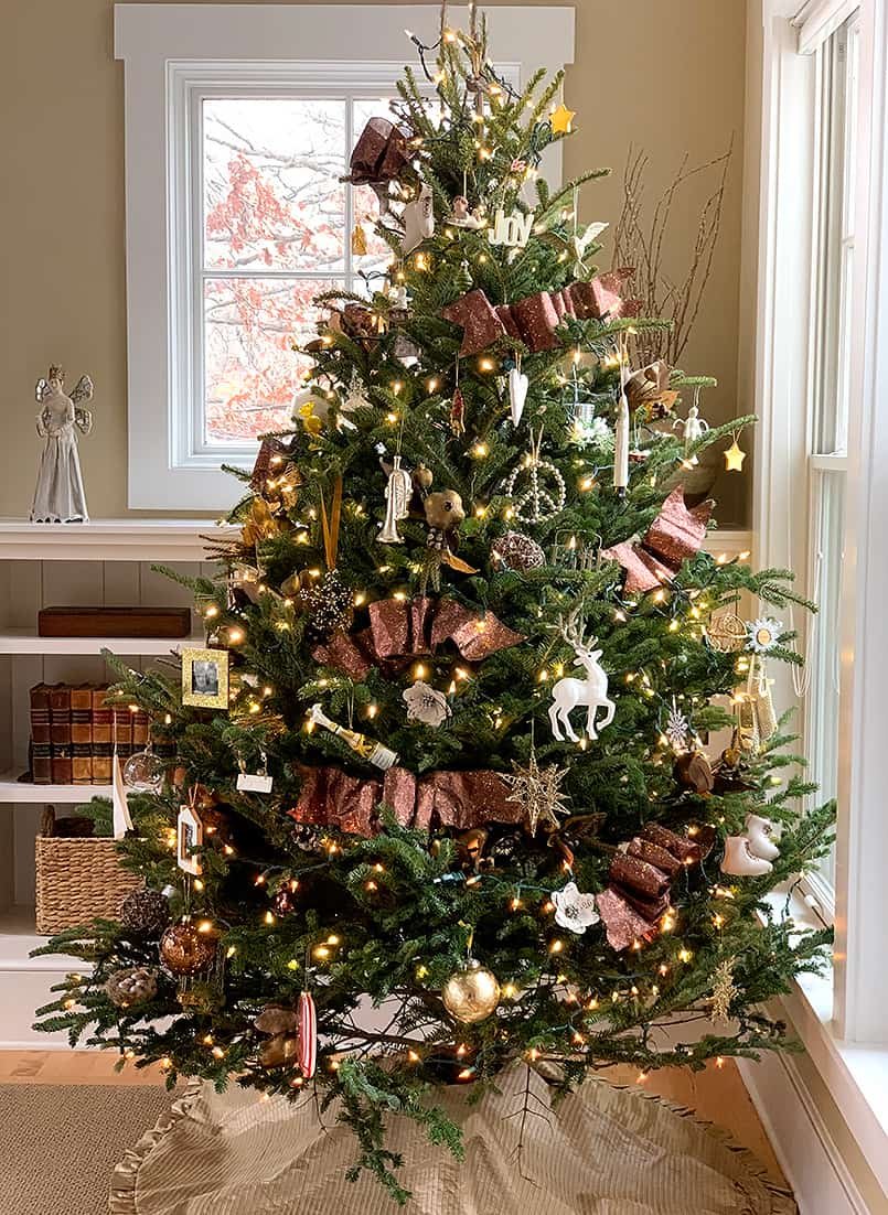 Tree Ribbon Bows