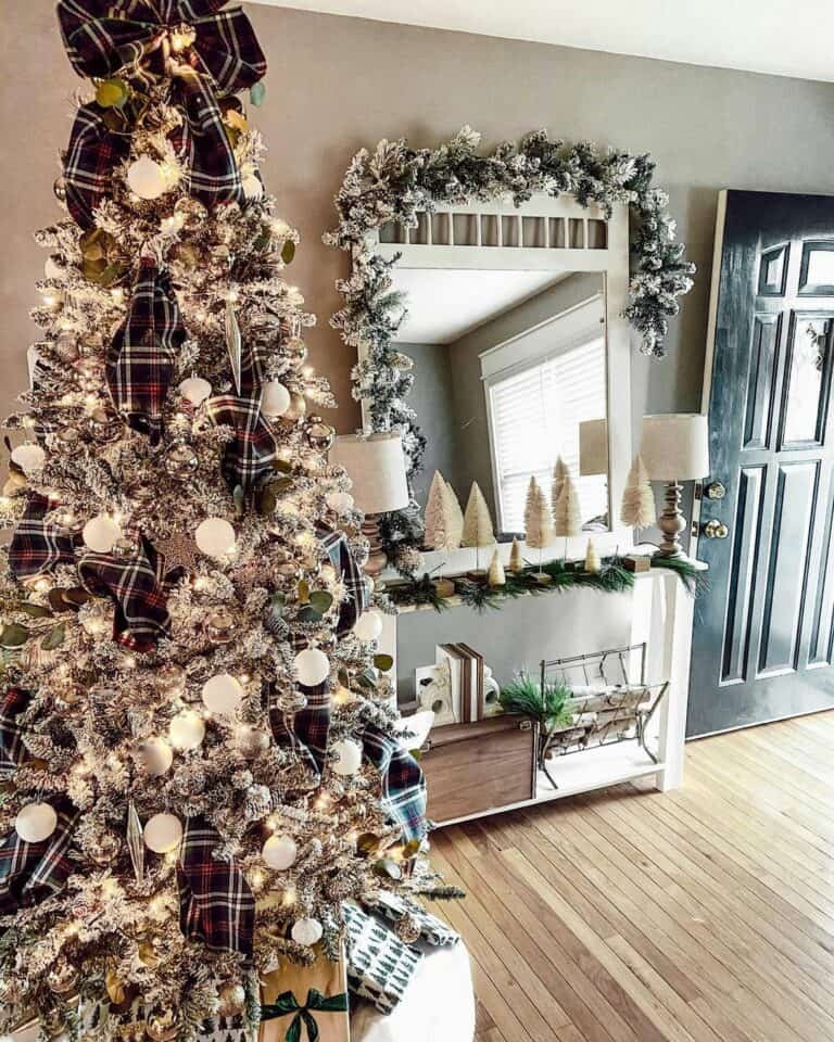 White Christmas Tree