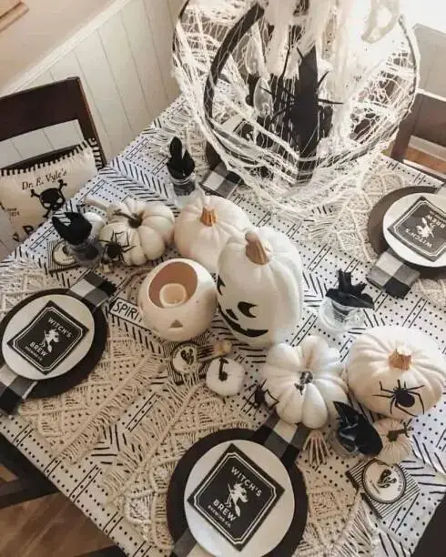 White Jack-o-Lantern Tablescape