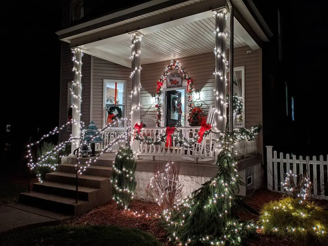 White Light Display