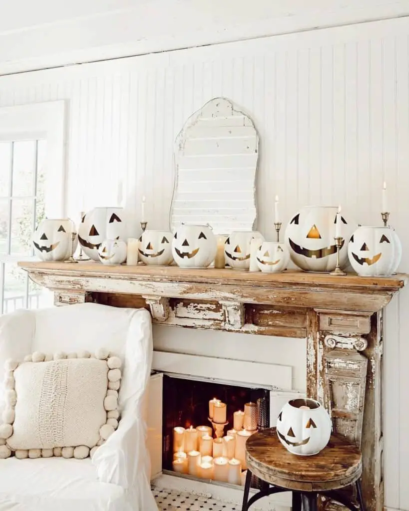 White Pumpkin Display