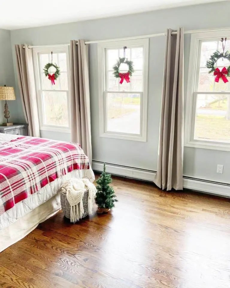 Window Wreaths