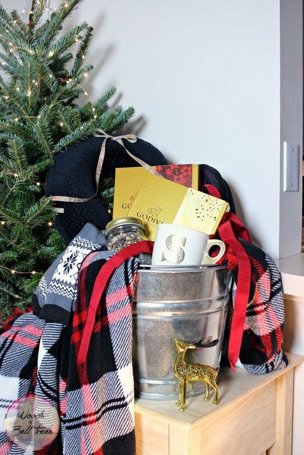 Winter Comfort Basket