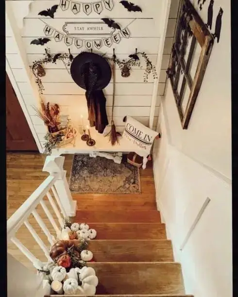Witch-Themed Entryway Decor