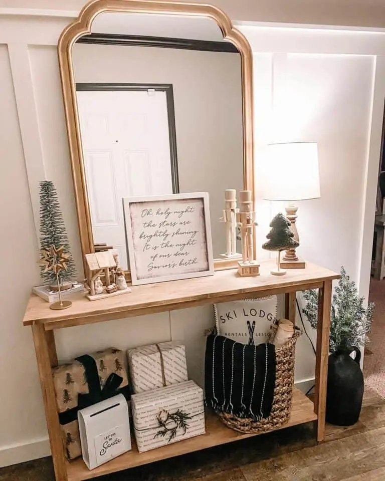 Wood Gold Table Styling