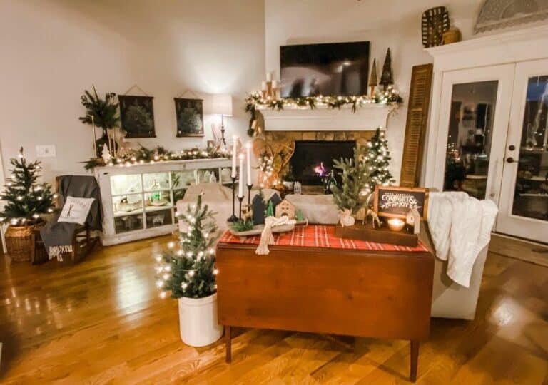 Woodland Console Centerpiece