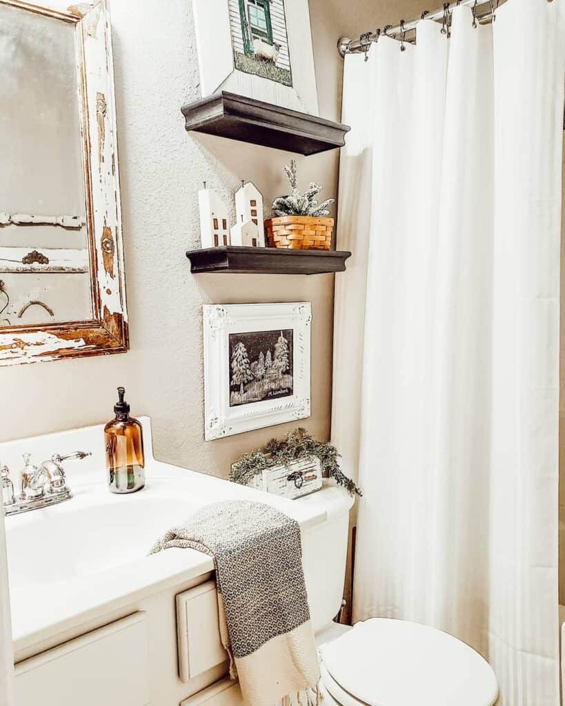 Antique Mirror Display