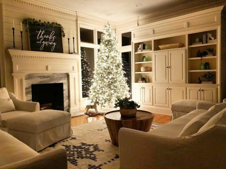 Beige Knit Tree Skirt