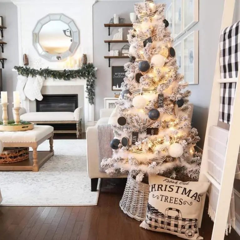 Black Plaid Holiday Seating