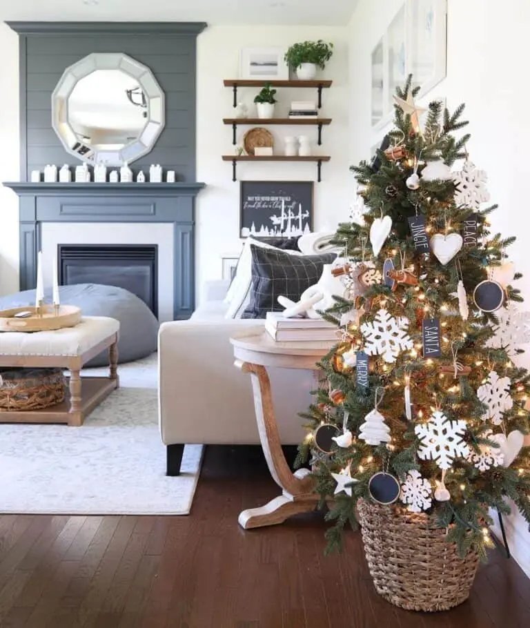 Black Tree White Ornaments