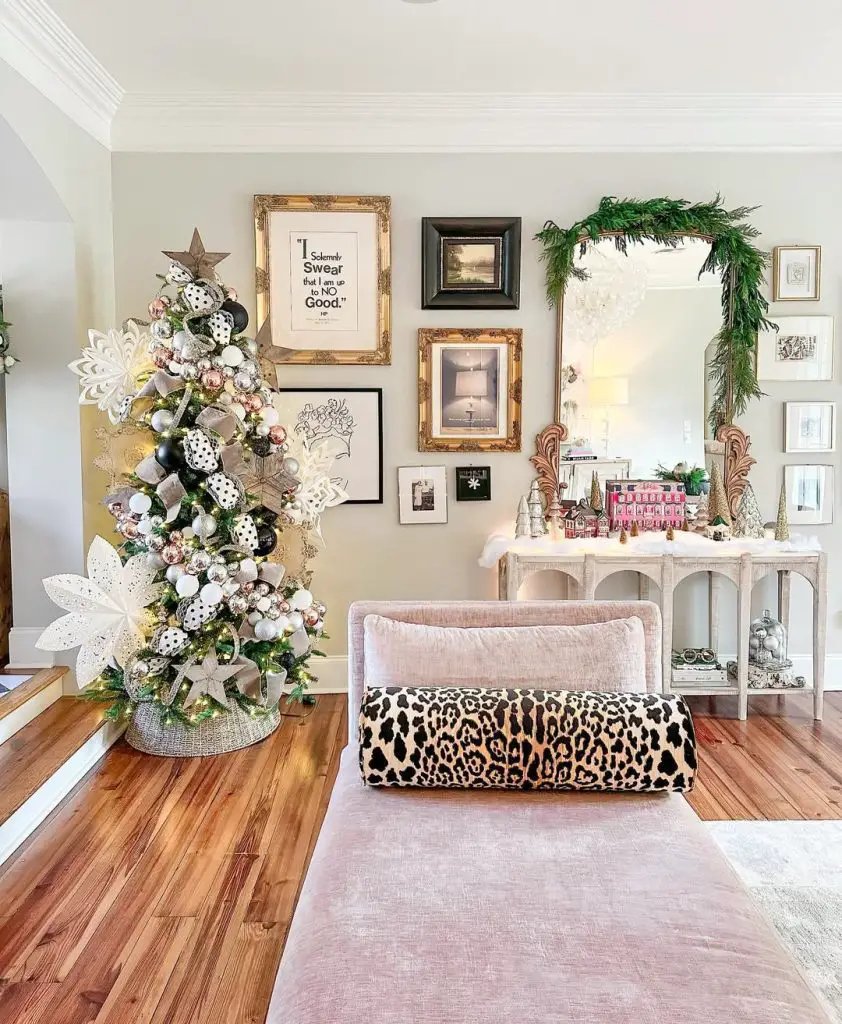 Black White Christmas