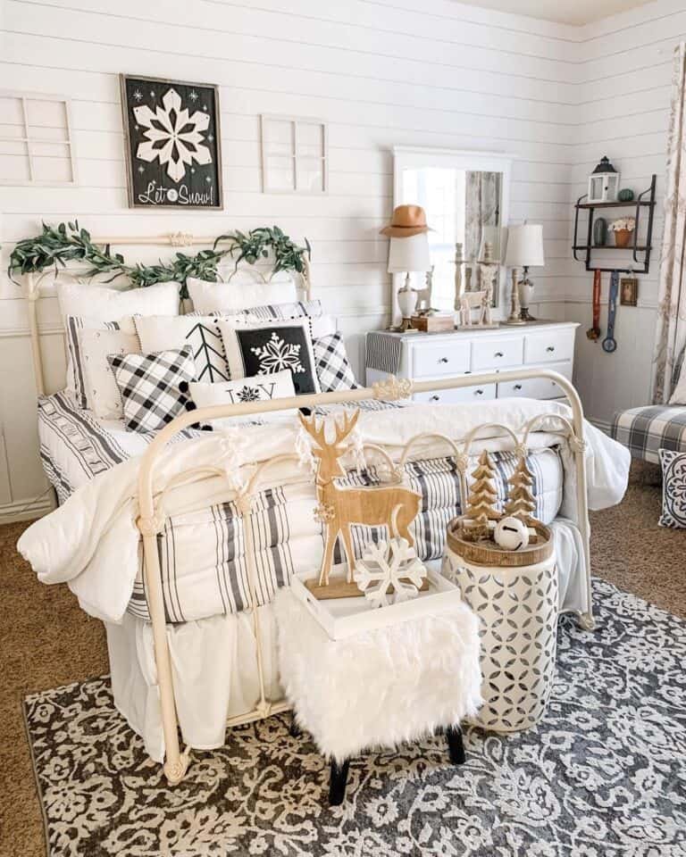 Black White Gold Bedrooms